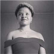 Studentessa in ingegneria informatica brava in matematica per scuole primarie e possibile licei . Anche aiuto In francese